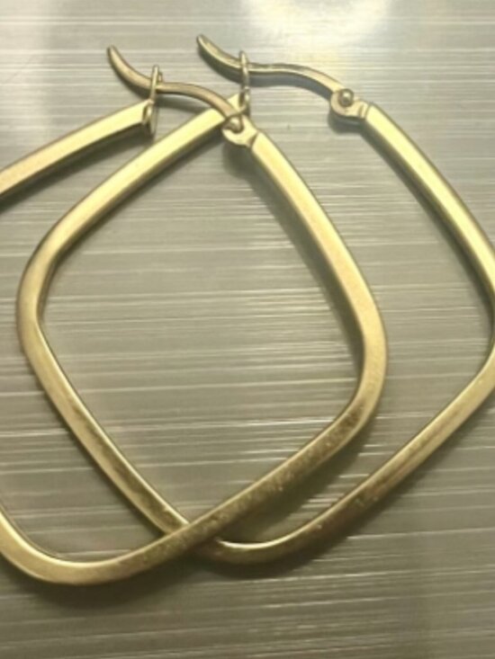 Jewelry - 14kt Gold Diamond Hoop Earrings 4 grams